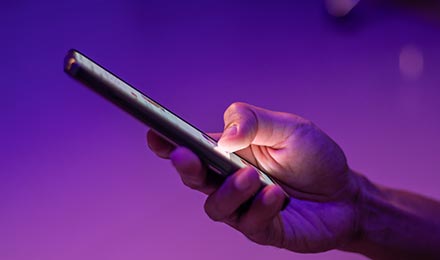 The Thumb Zone UX: A Practical Guide to Mobile UX & UI Design